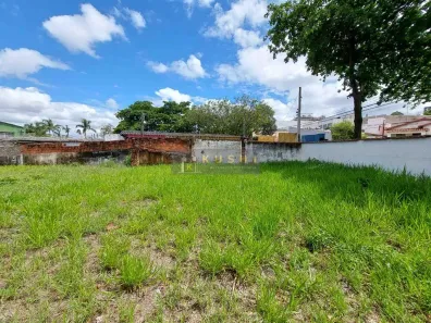 Lote/Terreno à venda, 320m² no Jardim do Trevo, Campinas