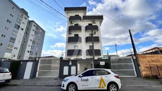 Apartamento com 2 Quartos para alugar, 61m² no Costa e Silva, Joinville
