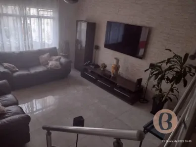 Casa com 2 Quartos à venda, 160m² no Vila Yolanda, Osasco