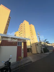 Apartamento com 3 Quartos para alugar, 56m² no Cristo Rei, Teresina