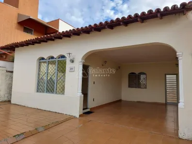 Casa com 3 Quartos para alugar, 345m² no Nova Campinas, Campinas