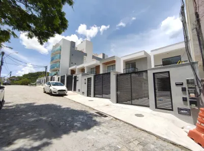 Casa com 3 Quartos à venda, 137m² no Lagoa, Macaé
