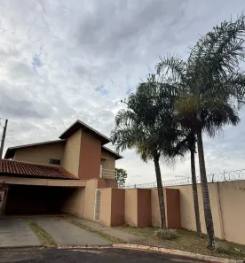 Casa com 4 Quartos para alugar, 233m² no Jardim dos Flamboyants, Araraquara