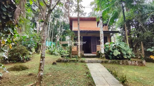 Casa com 1 Quarto à venda, 100m² no Penedo, Itatiaia