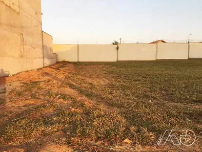 Lote/Terreno à venda, 250m² no Jardim Torrezan, Saltinho