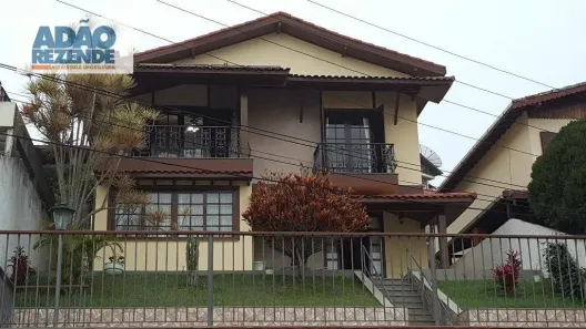 Casa com 5 Quartos à venda, 270m² no Agriões, Teresópolis