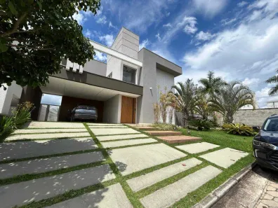 Casa de Condomínio com 3 Quartos à venda, 329m² no Botujuru, Mogi das Cruzes