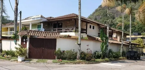 Sobrado com 4 Quartos à venda, 140m² no Vargem Grande, Rio de Janeiro