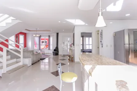 Casa de Condomínio com 3 Quartos à venda, 239m² no Sarandi, Porto Alegre