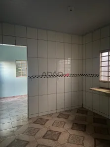 Casa com 2 Quartos à venda, 360m² no Vila Cristina, Goiânia