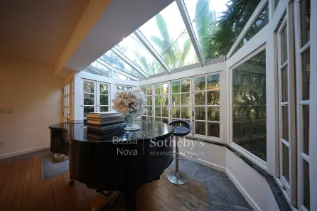 Casa com 5 Quartos à venda, 299m² no Jardim Botânico, Rio de Janeiro