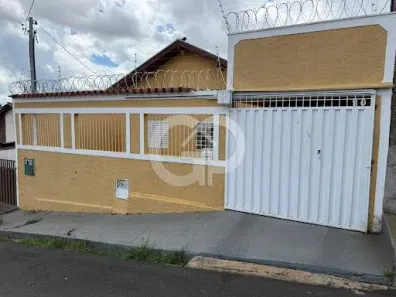 Casa com 4 Quartos à venda, 250m² no Núcleo Habitacional Silvério Cartafina, Uberaba