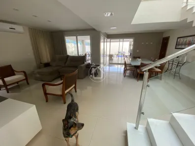 Sobrado com 3 Quartos à venda, 415m² no Chácara Cachoeira, Campo Grande