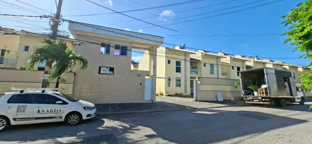Casa de Condomínio com 3 Quartos para alugar, 97m² no Lagoa Redonda, Fortaleza