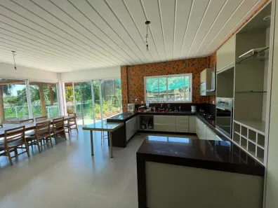 Casa com 5 Quartos à venda, 650m² no , Esmeraldas