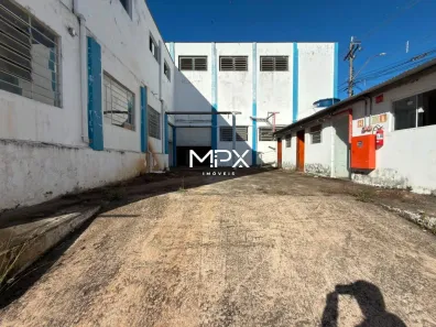 Galpão/Depósito/Armazém para alugar, 800m² no Vila Independência, Piracicaba