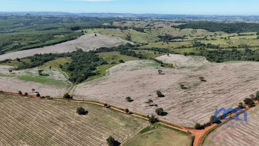 Fazenda/Sítio com 1 Quarto à venda, 3218600m² no , Angatuba