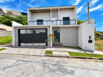 Casa com 3 Quartos à venda, 166m² no Loteamento Jardim Ipanema, Jundiaí