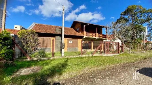 Casa com 3 Quartos à venda, 182m² no Tramandaí, Tramandaí