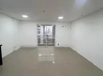 Sala Comercial à venda, 35m² no Chácara Mafalda, São Paulo