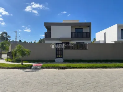 Casa com 3 Quartos à venda, 134m² no Campo Duna, Imbituba