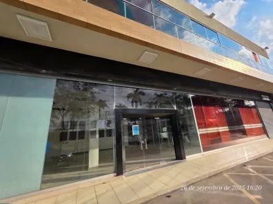 Ponto Comercial para alugar, 600m² no Santa Amélia, Belo Horizonte