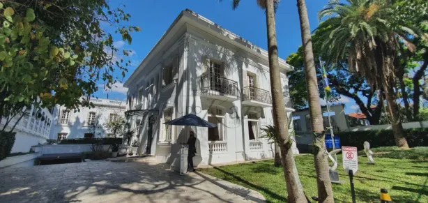 com 32 Quartos para venda ou aluguel, 1412m² no Jardim América, São Paulo
