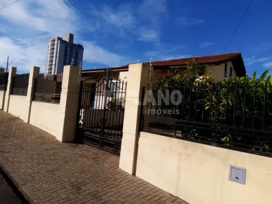 com 8 Quartos para alugar, 416m² no Vila Costa do Sol, São Carlos