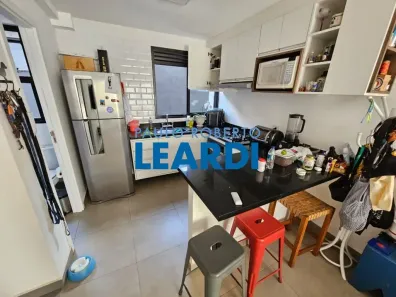 Casa de Condomínio com 2 Quartos à venda, 100m² no Vila Ipojuca, São Paulo