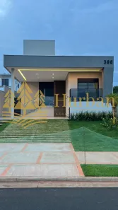 Casa com 3 Quartos para alugar, 157m² no Granja Marileusa, Uberlândia
