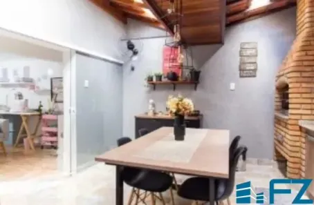 Sobrado com 3 Quartos à venda, 180m² no Parque João Ramalho, Santo André