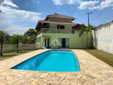 Casa de Condomínio com 3 Quartos à venda, 428m² no Pirucaia, Mairiporã