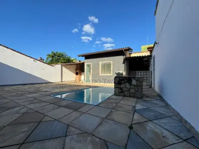 Casa com 2 Quartos à venda, 101m² no São Marcos, Macaé