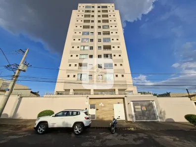 Apartamento com 2 Quartos para alugar, 53m² no Presidente Roosevelt, Uberlândia