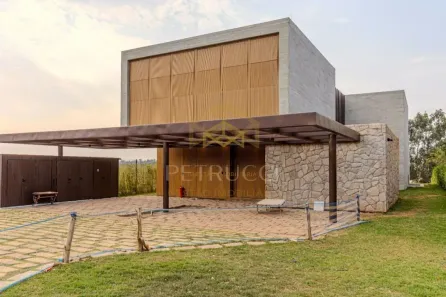 Sobrado com 4 Quartos à venda, 750m² no Distrito Industrial Benedito Storani, Vinhedo