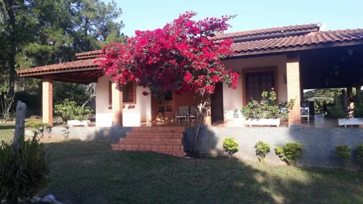 Fazenda/Sítio com 3 Quartos à venda, 219m² no Camargo, São Pedro