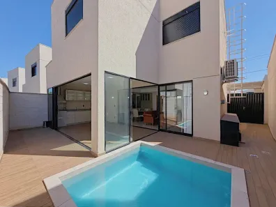Casa de Condomínio com 4 Quartos à venda, 181m² no Jardins Marselha, Aparecida de Goiânia