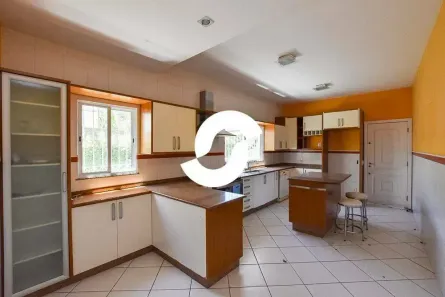 Casa com 4 Quartos à venda, 384m² no Itaipu, Niterói
