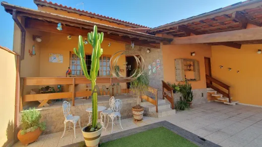 Casa com 3 Quartos à venda, 260m² no Jardim Maria Cândida, Caçapava