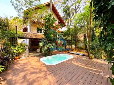 Casa de Condomínio com 3 Quartos à venda, 320m² no Caraguatá, Mairiporã