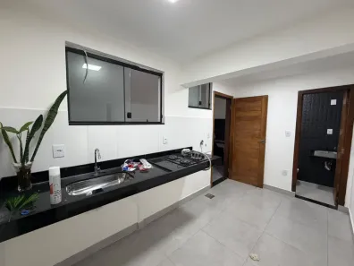 Kitnet com 1 Quarto para alugar, 50m² no Califórnia, Belo Horizonte