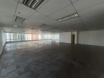 Sala Comercial para alugar, 330m² no Cidade Monções, São Paulo