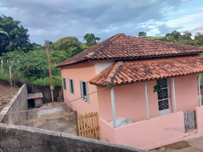 Fazenda/Sítio com 2 Quartos à venda, 1000m² no , Dom Viçoso