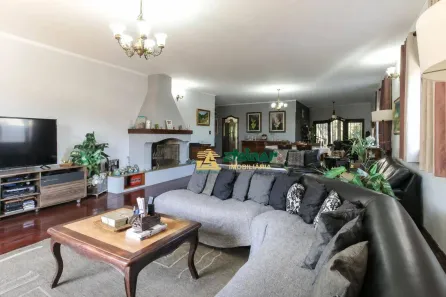 Sobrado com 4 Quartos à venda, 858m² no Vila Jacuí, São Paulo