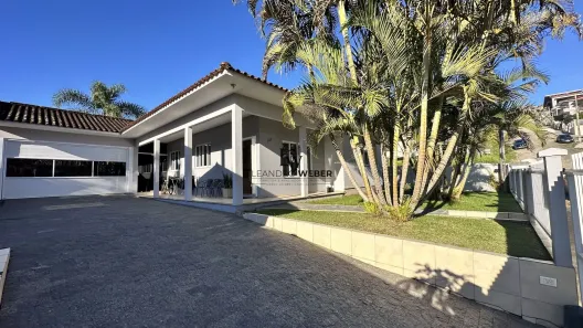 Casa com 3 Quartos à venda, 187m² no Centro, Antônio Carlos