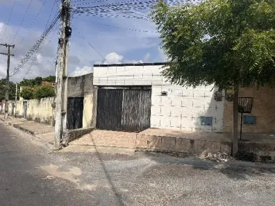Casa com 1 Quarto à venda, 264m² no Queimadas, Horizonte