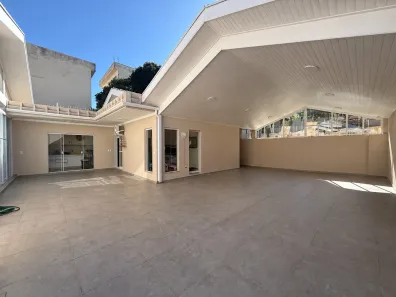 Casa com 4 Quartos à venda, 700m² no Pedregulho, Guaratinguetá