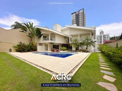 Casa com 6 Quartos à venda, 486m² no Boa Vista, Blumenau