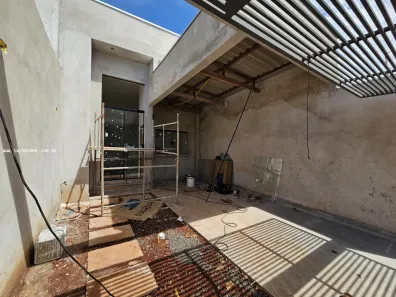 Casa com 3 Quartos à venda, 98m² no Brasília, Londrina