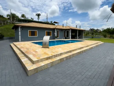 Fazenda/Sítio com 3 Quartos à venda, 190m² no Luiz Carlos, Guararema